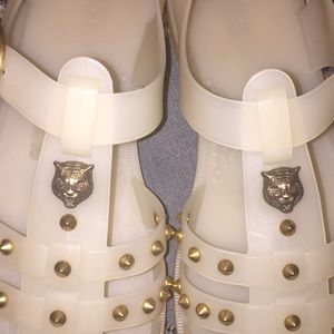 gucci buckle sandals